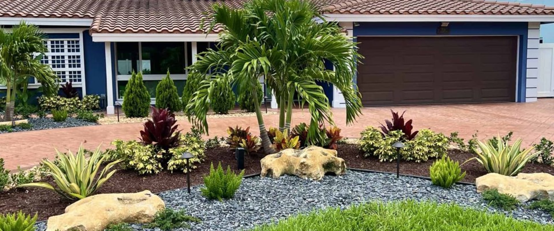 Creating The Perfect Outdoor Oasis: How Tree Care In Pembroke Pines Enhances Your Deck Construction